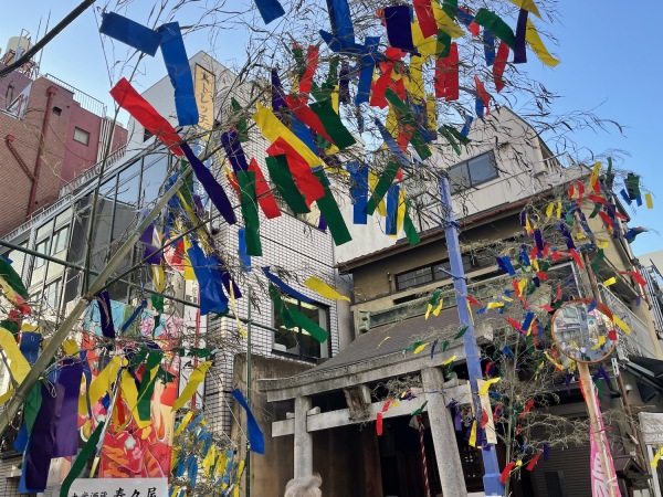 佐竹稲荷神社と短冊