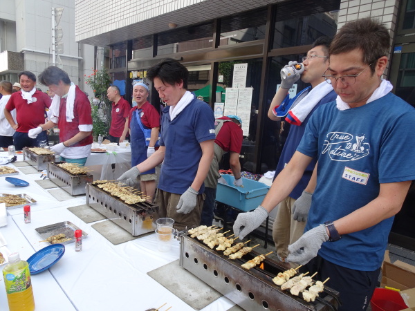 焼いている様子も見れます！