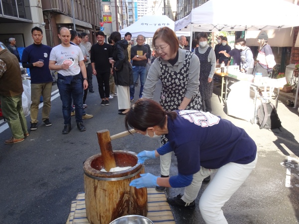 婦人部の皆さんも挑戦！